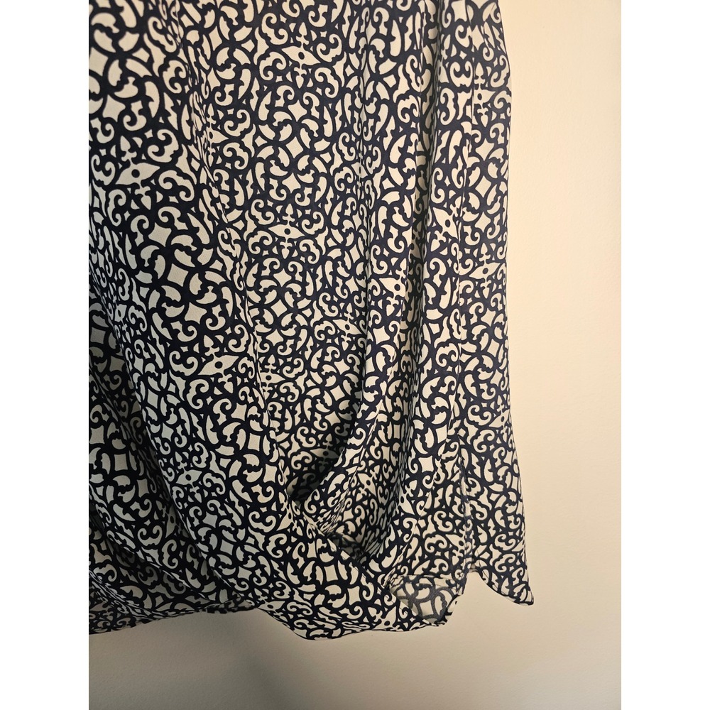 Officecore Laundry by Shelli Segal Blouse Womens Medium Navy White Scroll Draped - Picture 5 of 7
